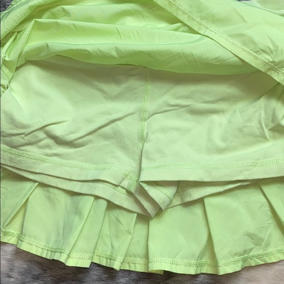 Ivivva Neon Yellow Skort 12 - Picture 3 of 4